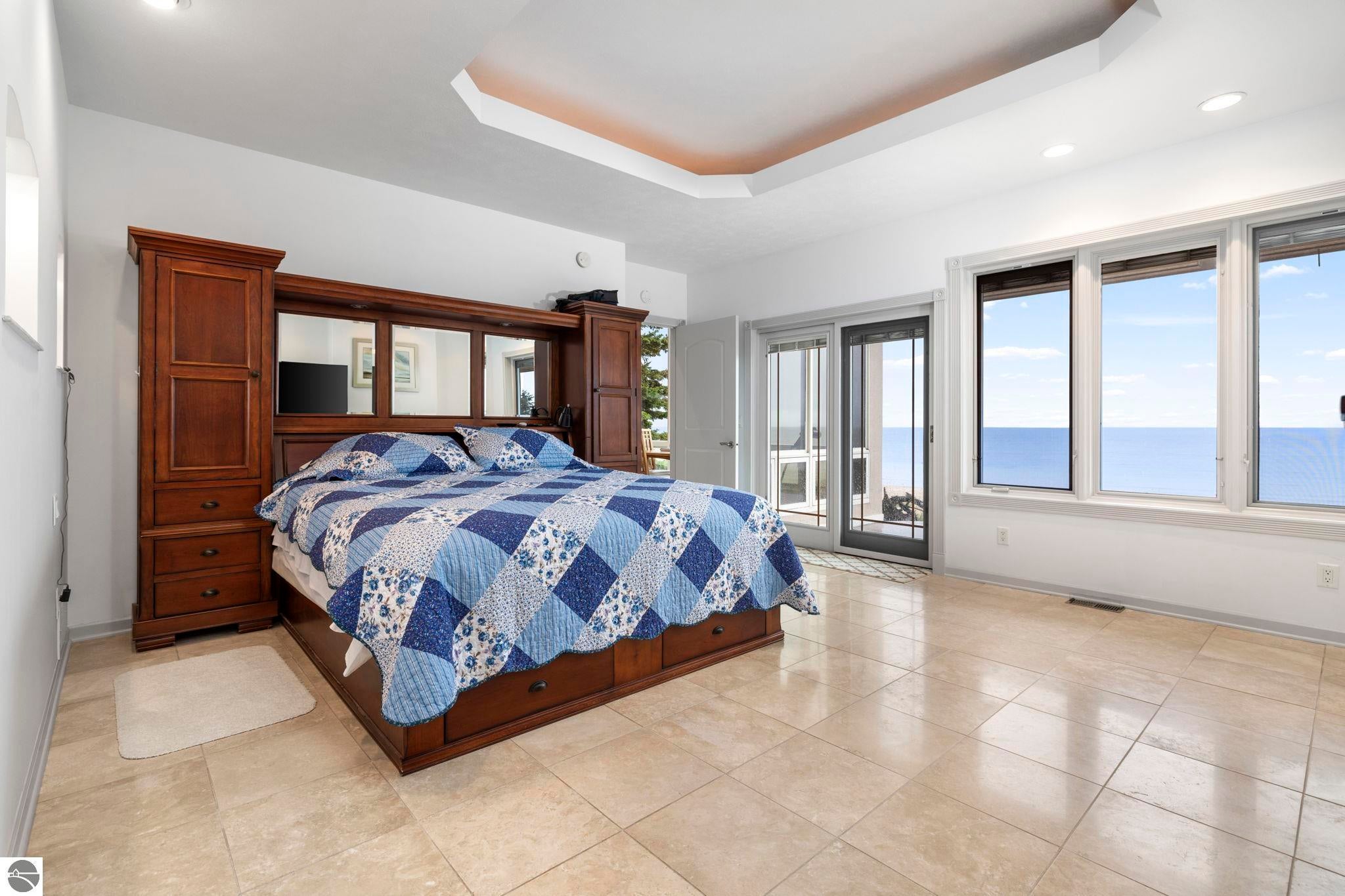 Manistique, Michigan, 49854, United States, 5 Bedrooms Bedrooms, ,5 BathroomsBathrooms,Residential,Active,1778718