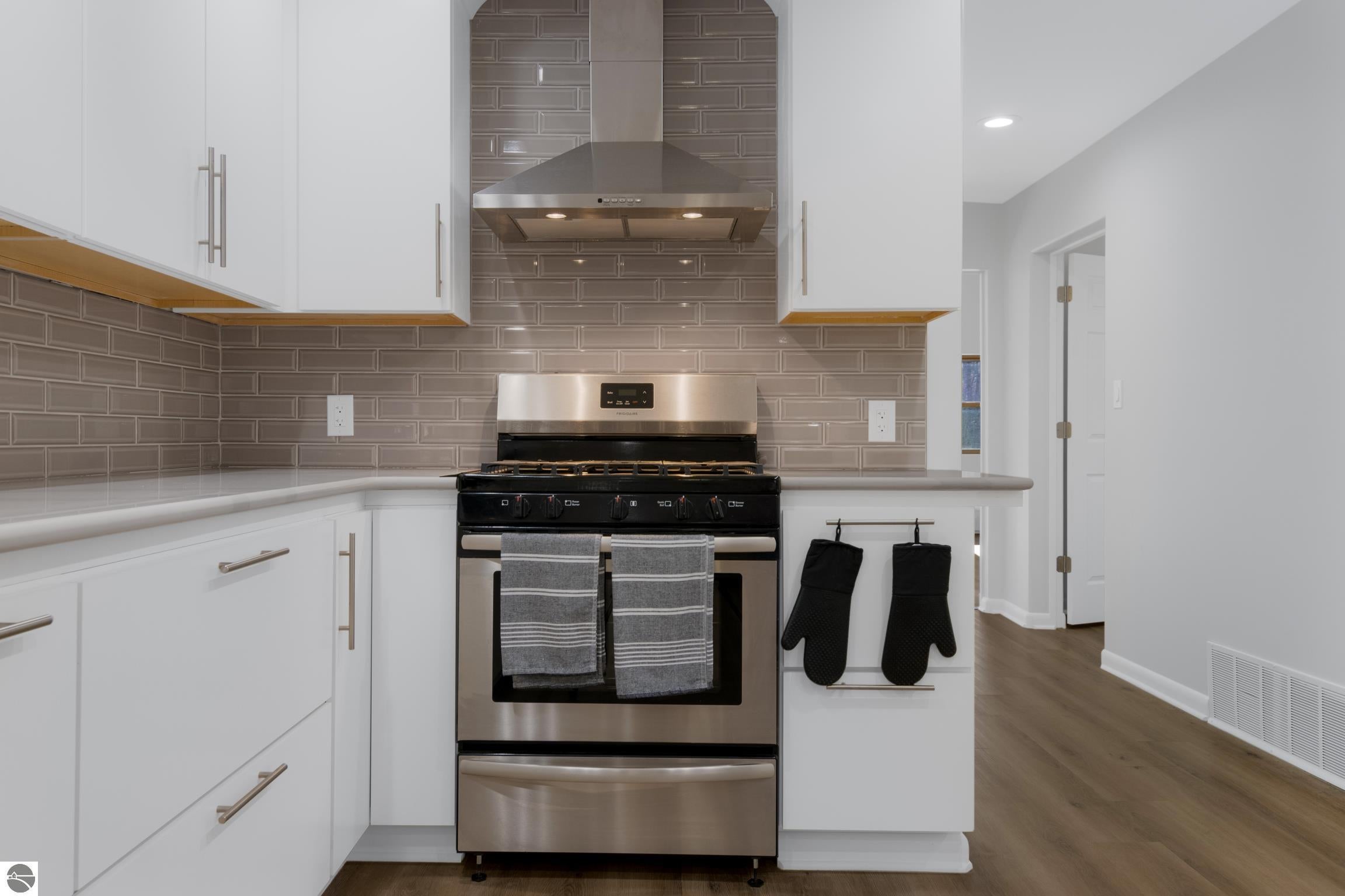 Kalkaska, Michigan, 49646, United States, 4 Bedrooms Bedrooms, ,5 BathroomsBathrooms,Residential,Active,1992305