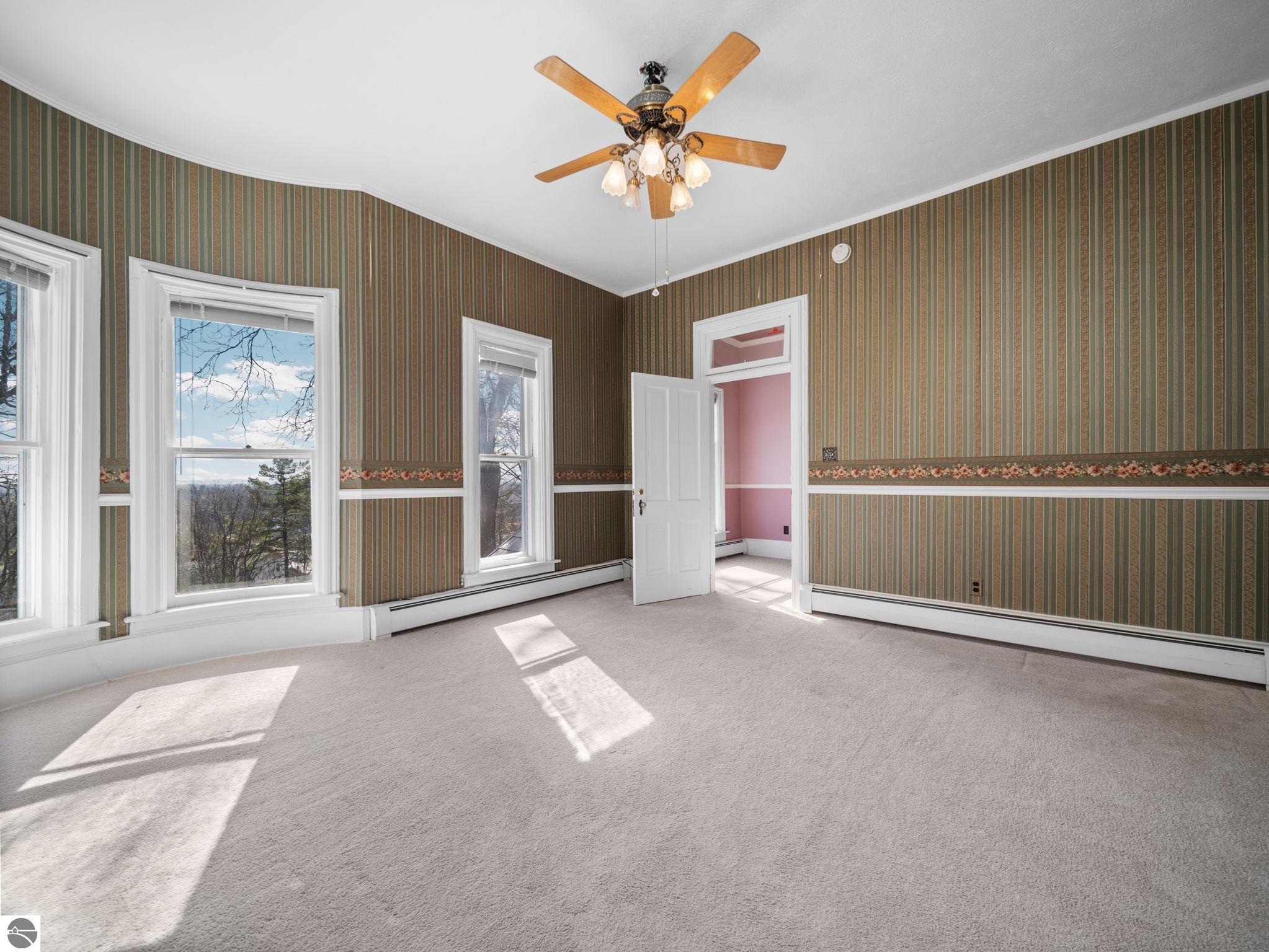 Traverse City, Michigan, 49684, United States, 5 Bedrooms Bedrooms, ,4 BathroomsBathrooms,Residential,Active,2043274