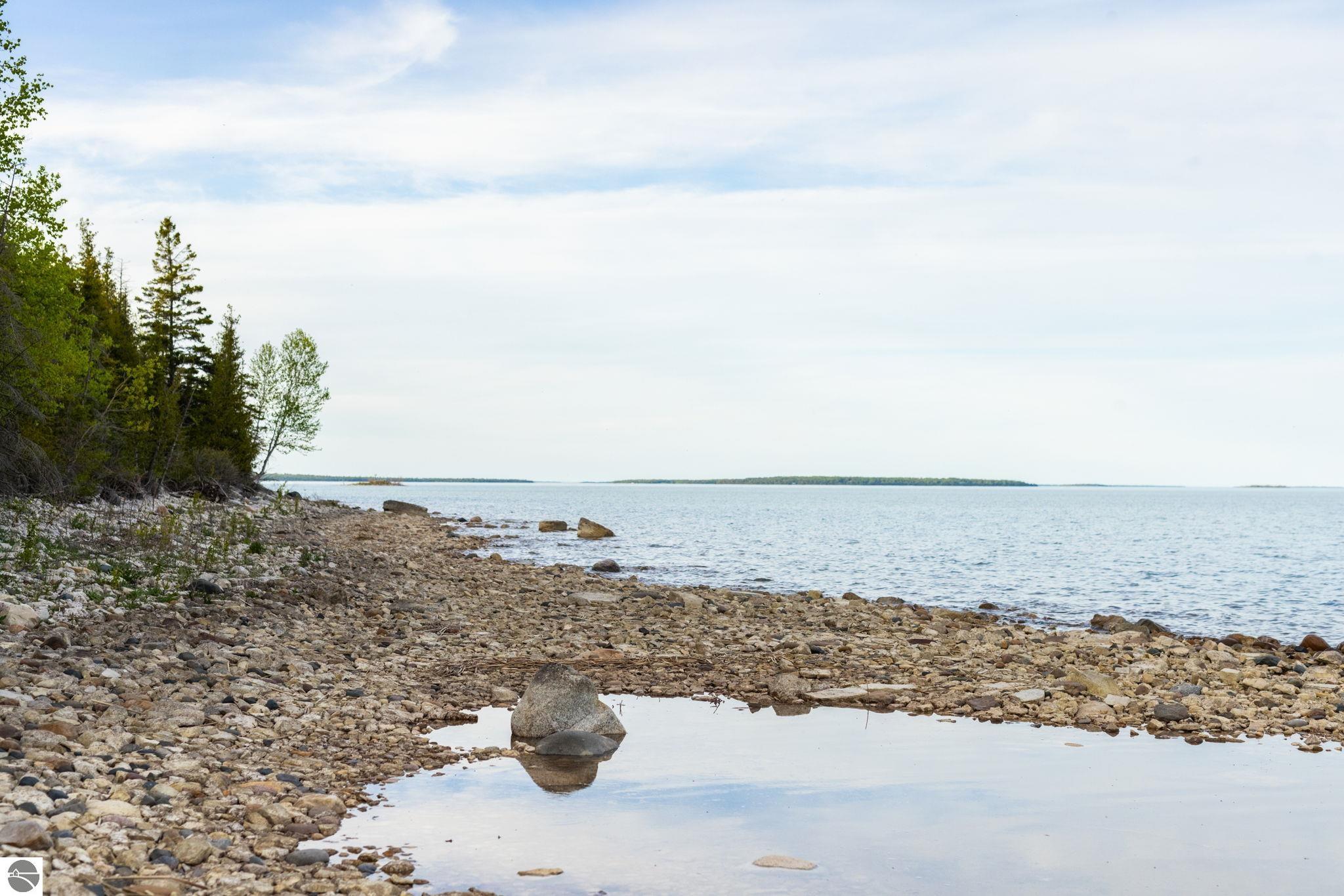 De Tour Village, Michigan, 49725, United States, 3 Bedrooms Bedrooms, ,1 BathroomBathrooms,Residential,Active,1863306