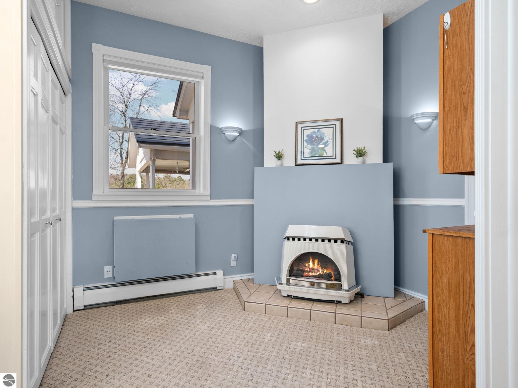 Traverse City, Michigan, 49684, United States, 5 Bedrooms Bedrooms, ,4 BathroomsBathrooms,Residential,Active,2043274