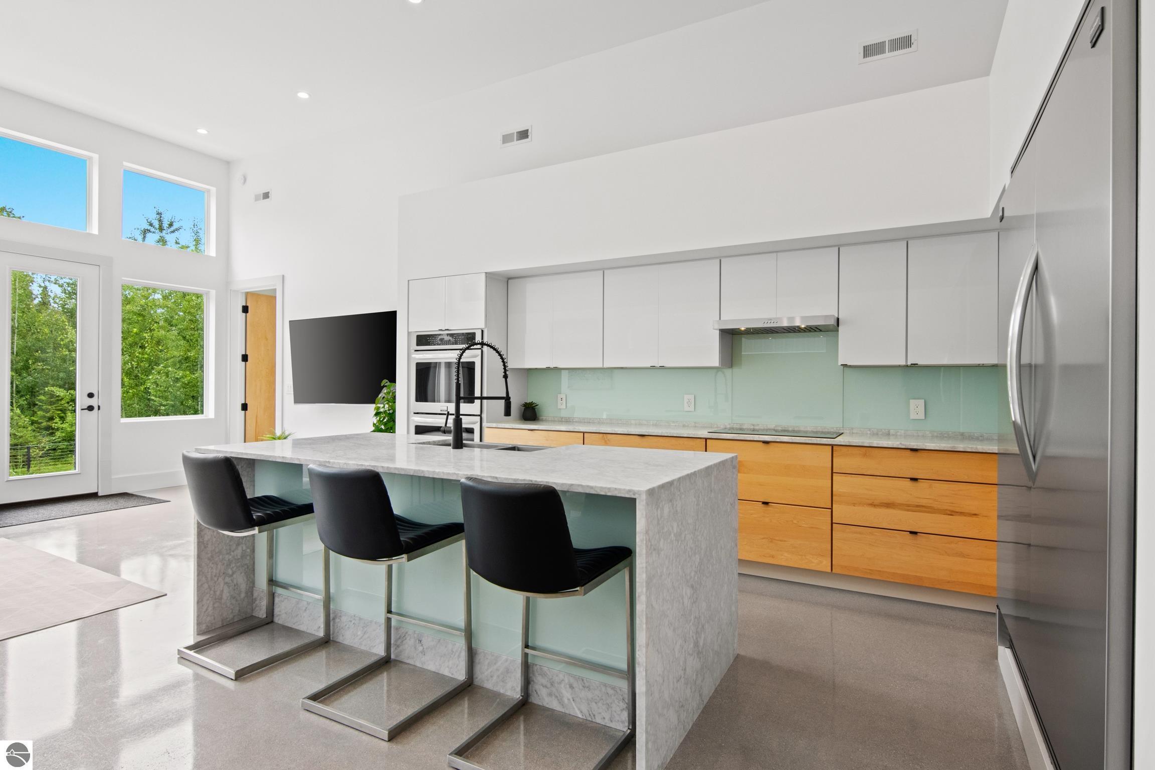 Williamsburg, Michigan, 49690, United States, 3 Bedrooms Bedrooms, ,3 BathroomsBathrooms,Residential,Active,1871591