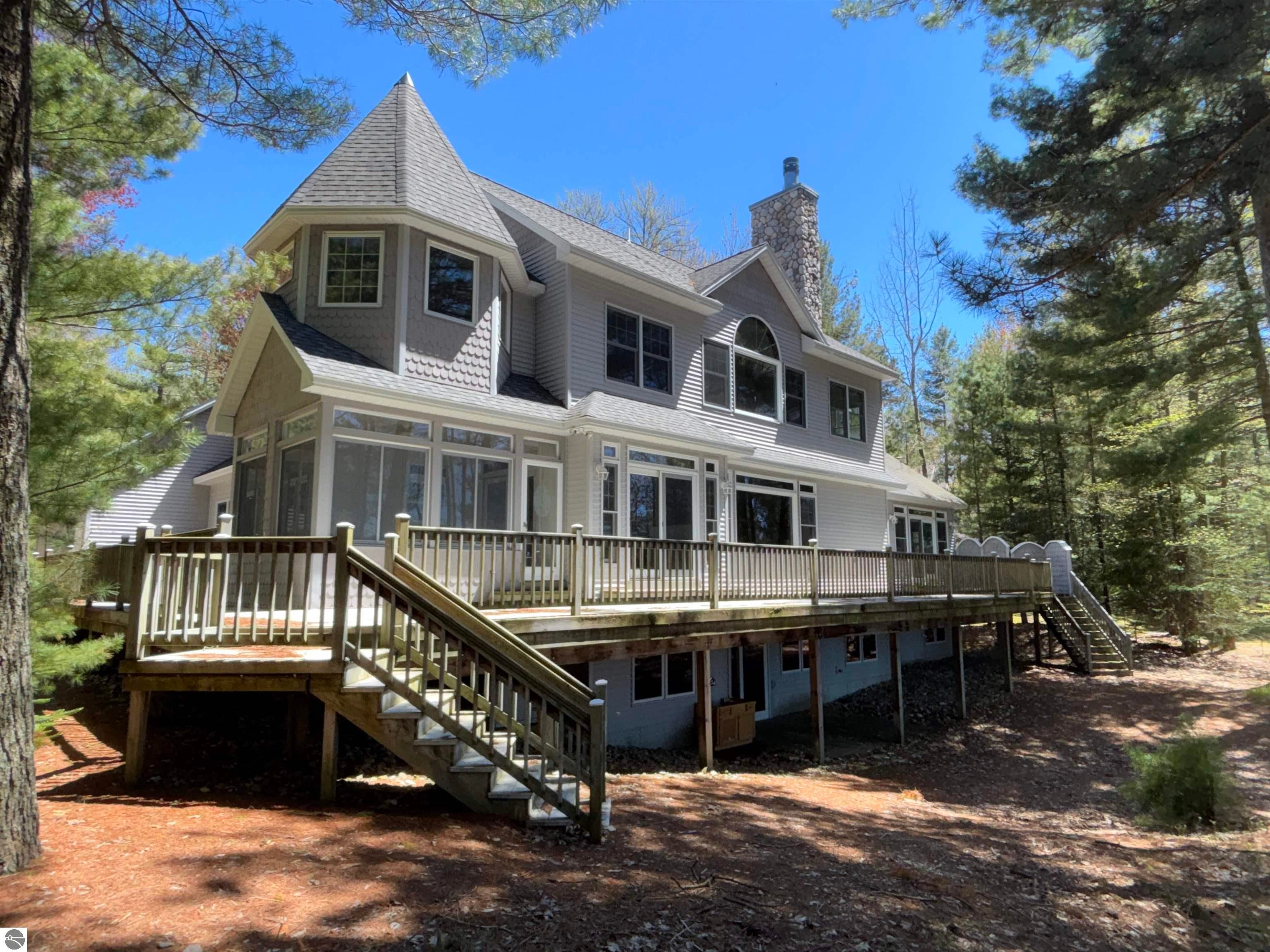 Kewadin, Michigan, 49648, United States, 5 Bedrooms Bedrooms, ,6 BathroomsBathrooms,Residential,Active,2032911
