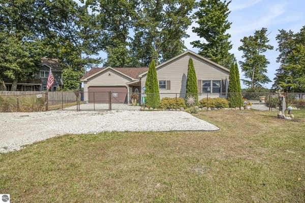 70 BIRCH RD, MANISTEE, MI 49660 - Image 1