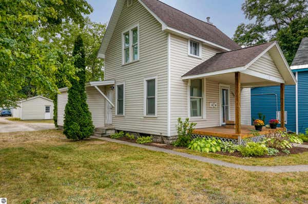 207 W NINTH ST, TRAVERSE CITY, MI 49684 - Image 1