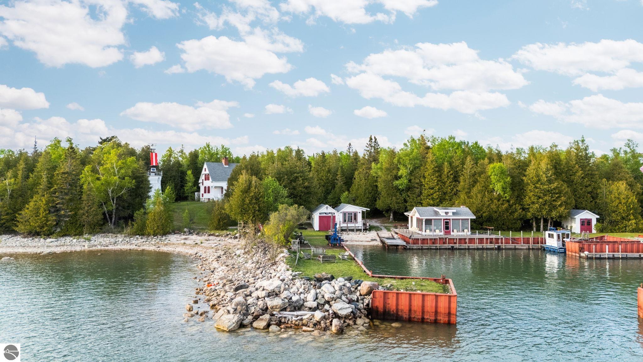 De Tour Village, Michigan, 49725, United States, 3 Bedrooms Bedrooms, ,1 BathroomBathrooms,Residential,Active,1863306