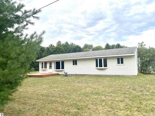 1222 S PIONEER RD, BEULAH, MI 49617 - Image 1