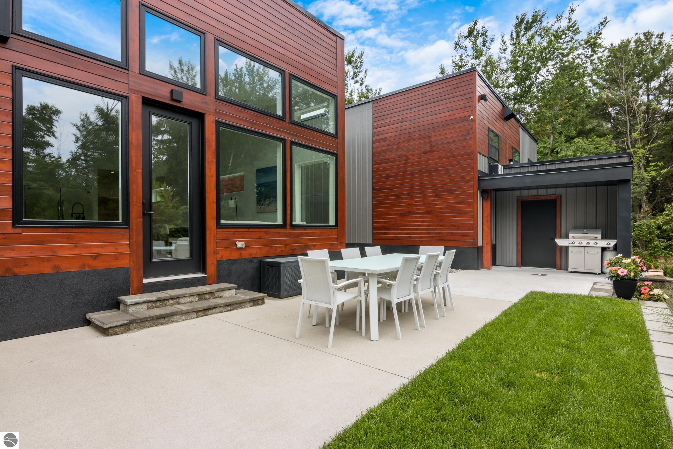 Williamsburg, Michigan, 49690, United States, 3 Bedrooms Bedrooms, ,3 BathroomsBathrooms,Residential,Active,1871591