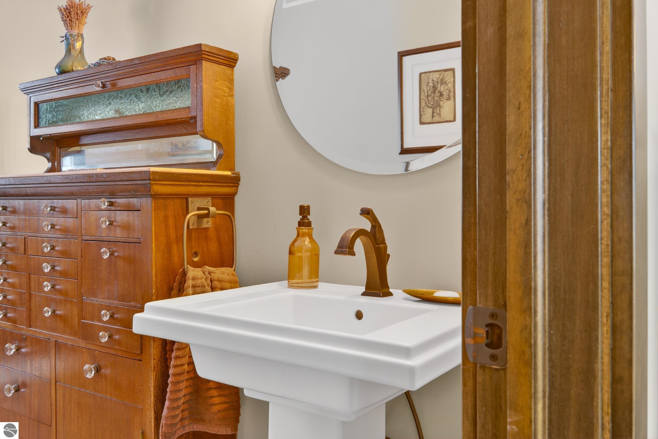 Kewadin, Michigan, 49648, United States, 4 Bedrooms Bedrooms, ,3 BathroomsBathrooms,Residential,Active,2006931