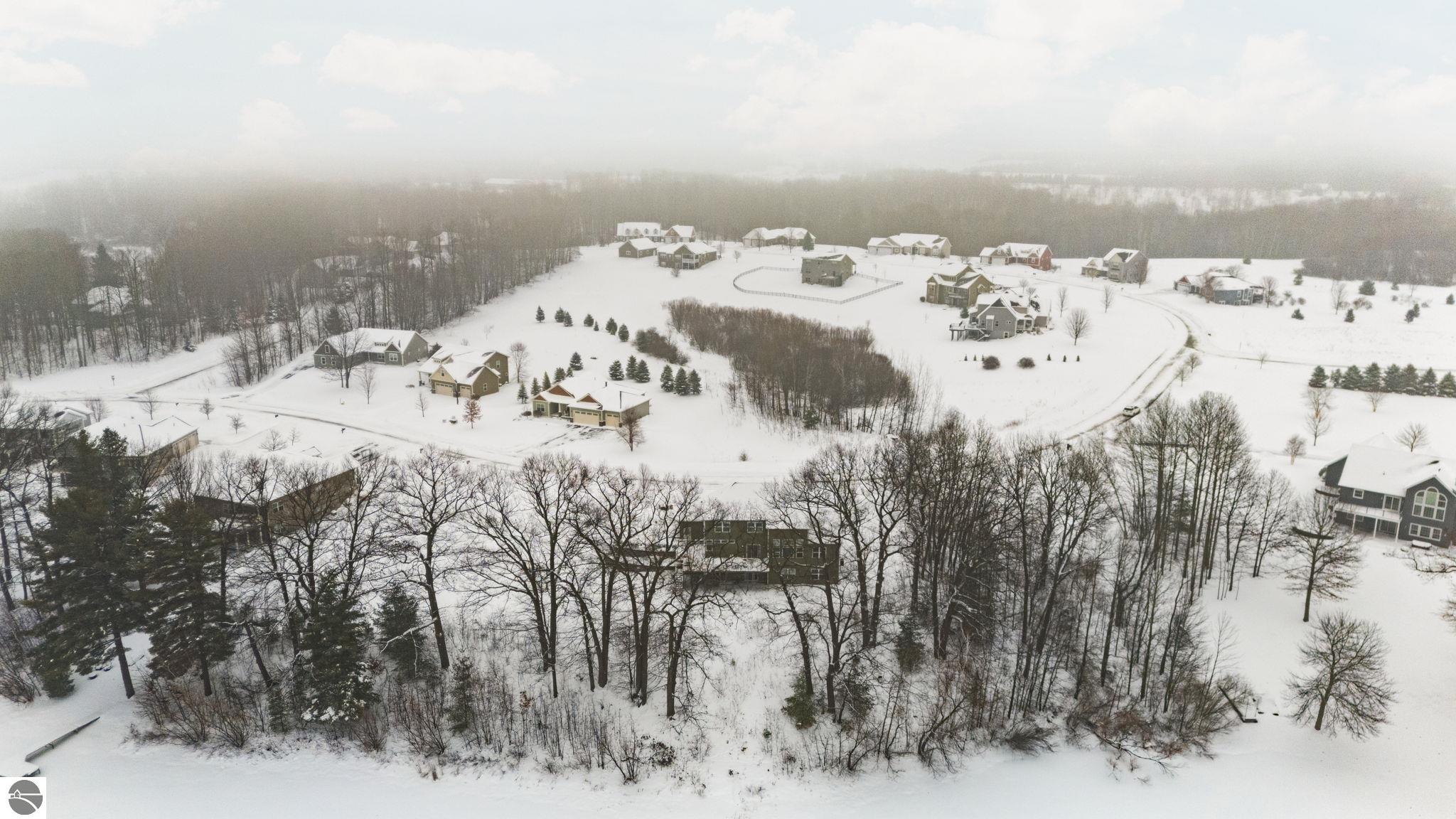 Traverse City, Michigan, 49685, United States, 6 Bedrooms Bedrooms, ,5 BathroomsBathrooms,Residential,Active,2007994