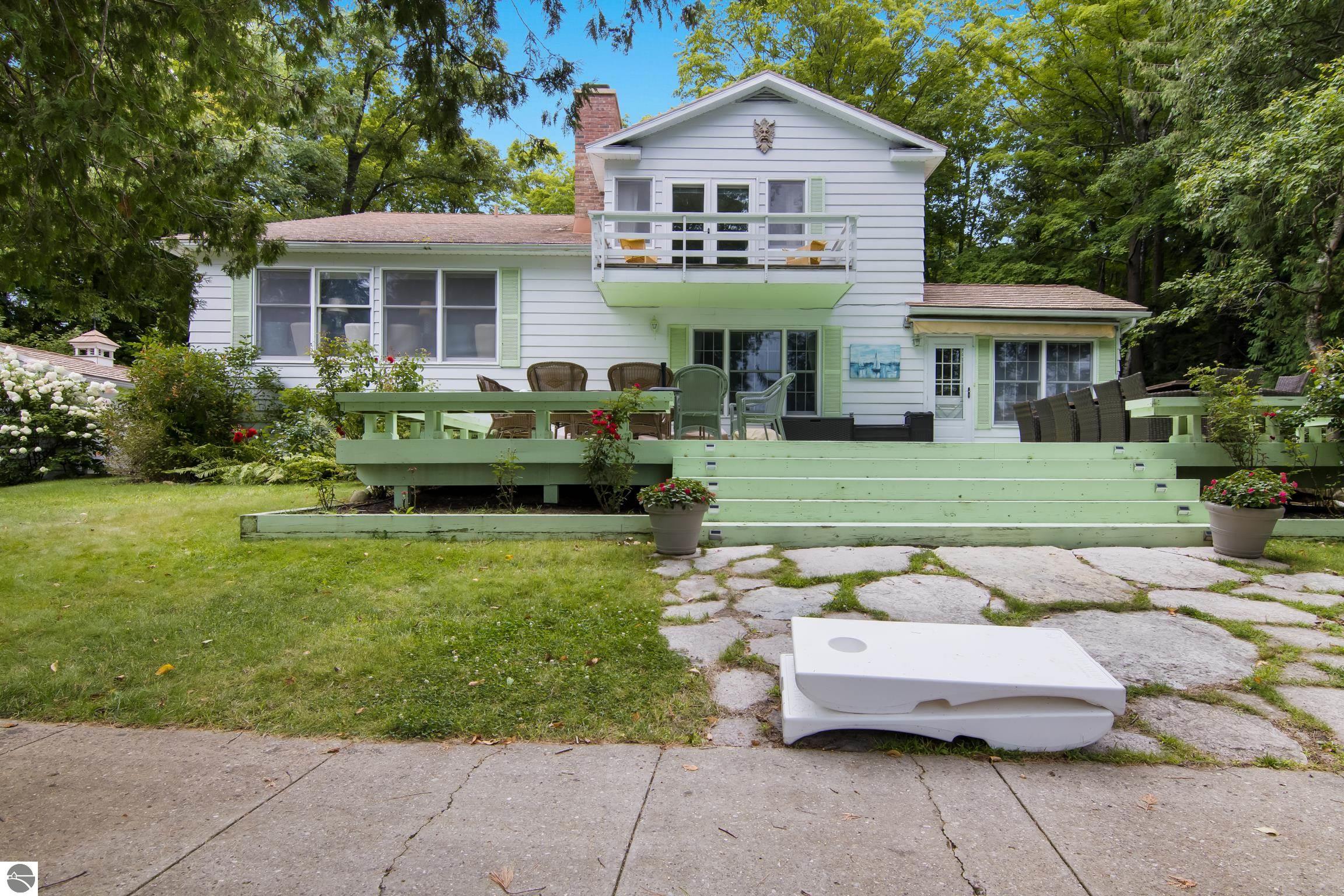 Bellaire, Michigan, 49615, United States, 7 Bedrooms Bedrooms, ,5 BathroomsBathrooms,Residential,Active,1920264
