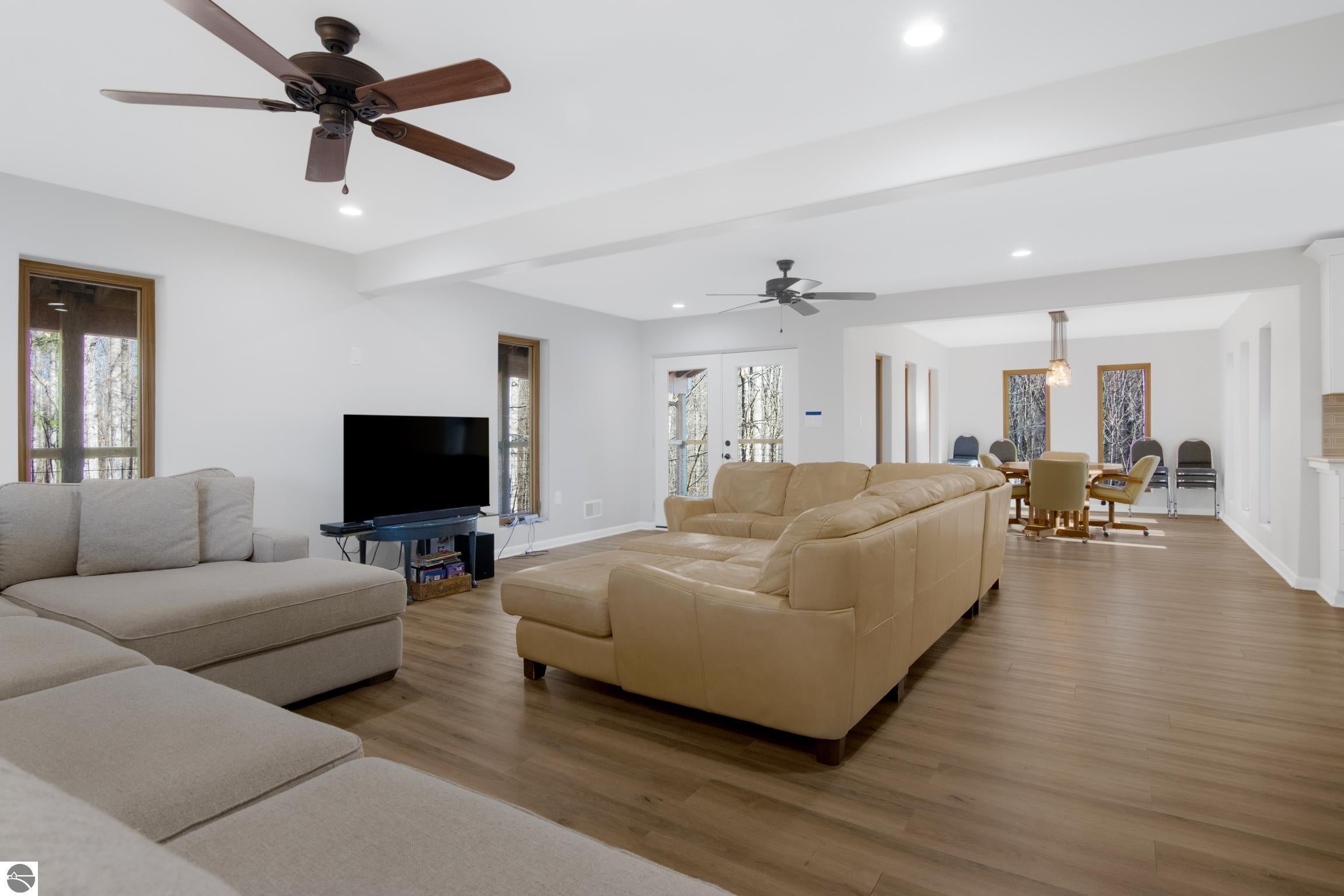 Kalkaska, Michigan, 49646, United States, 4 Bedrooms Bedrooms, ,5 BathroomsBathrooms,Residential,Active,1992305