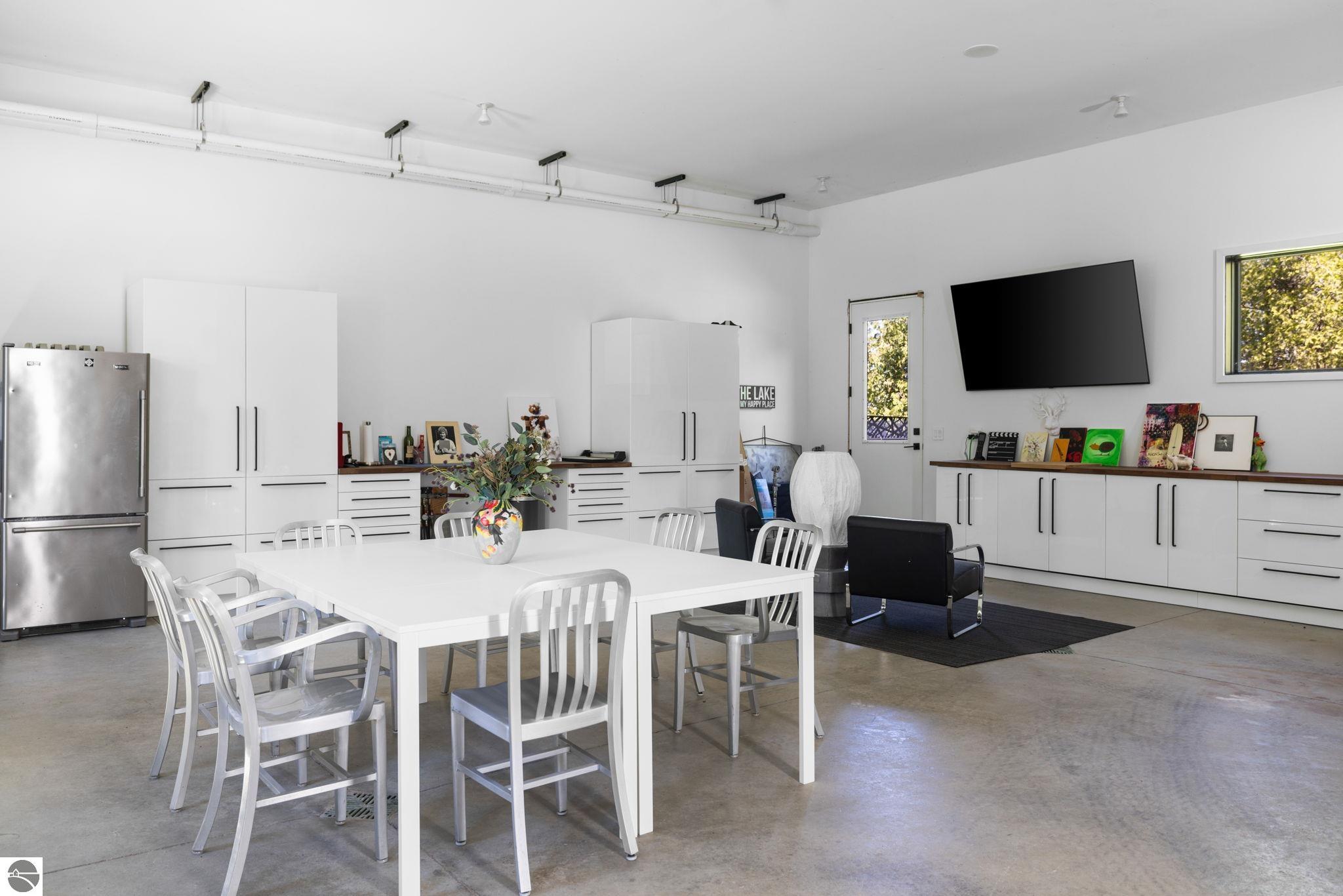 Northport, Michigan, 49670, United States, 3 Bedrooms Bedrooms, ,4 BathroomsBathrooms,Residential,Active,1843407