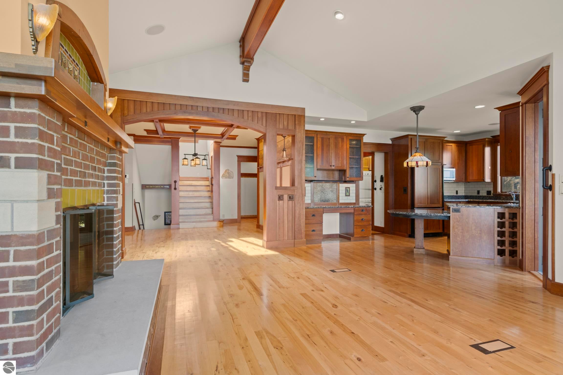 Kewadin, Michigan, 49648, United States, 5 Bedrooms Bedrooms, ,6 BathroomsBathrooms,Residential,Active,1914924