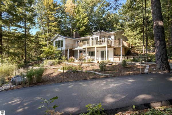 2177 E TIMBERLANE DR, TRAVERSE CITY, MI 49686 - Image 1