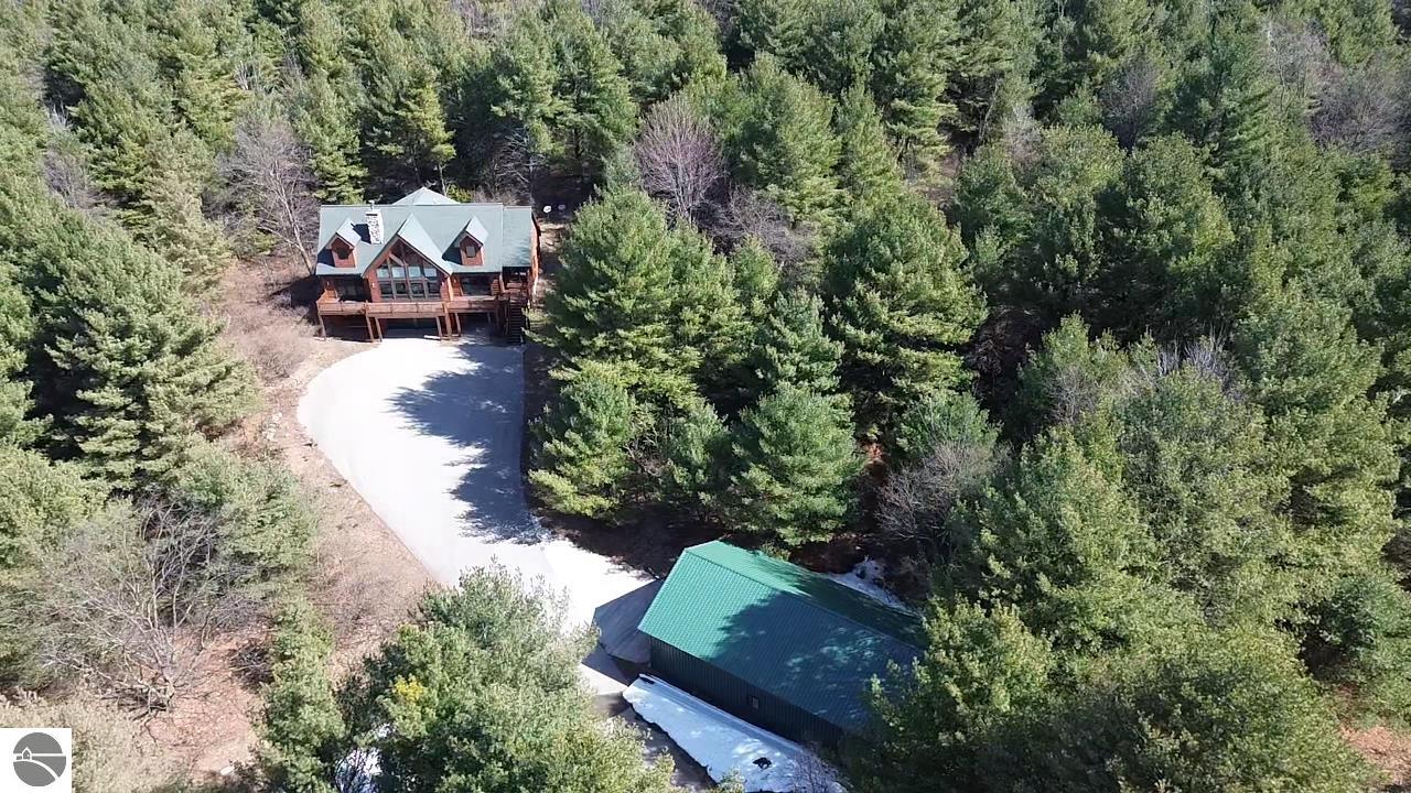 Alden, Michigan, 49612, United States, 3 Bedrooms Bedrooms, ,3 BathroomsBathrooms,Residential,Active,1761651