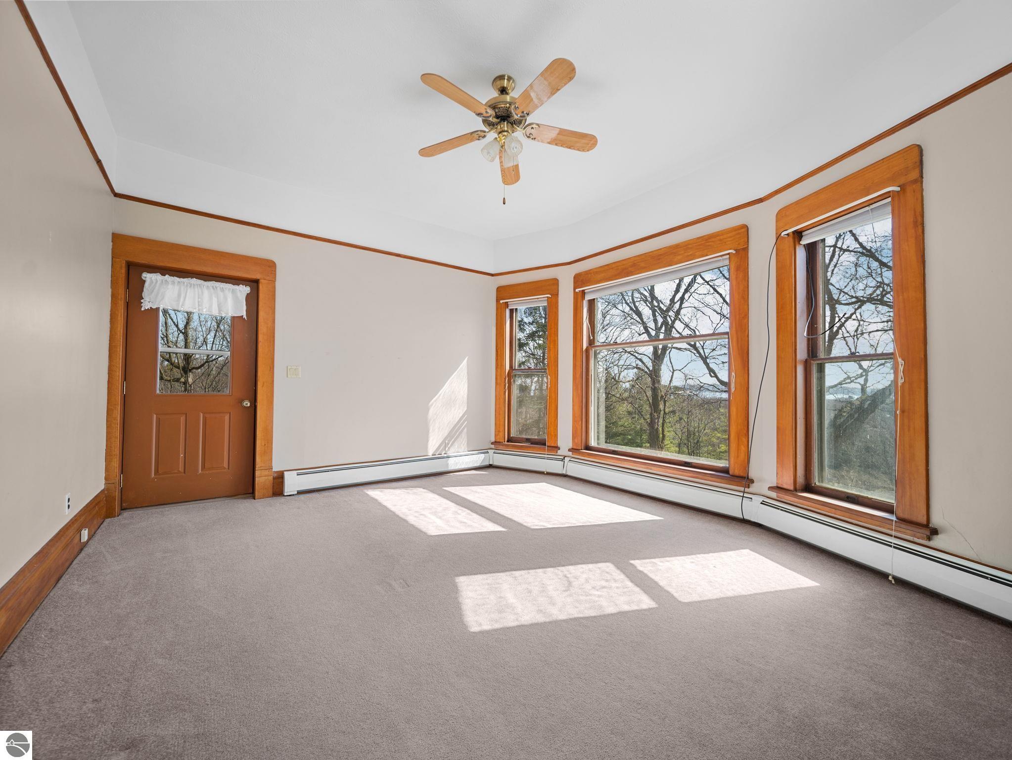 Traverse City, Michigan, 49684, United States, 5 Bedrooms Bedrooms, ,4 BathroomsBathrooms,Residential,Active,2043274
