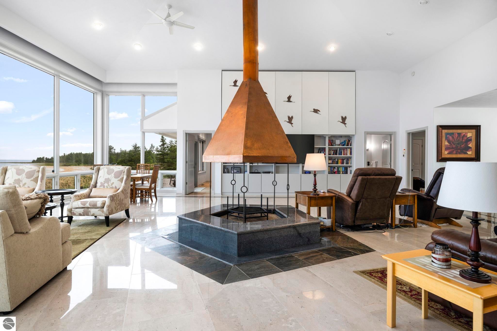 Manistique, Michigan, 49854, United States, 5 Bedrooms Bedrooms, ,5 BathroomsBathrooms,Residential,Active,1778718