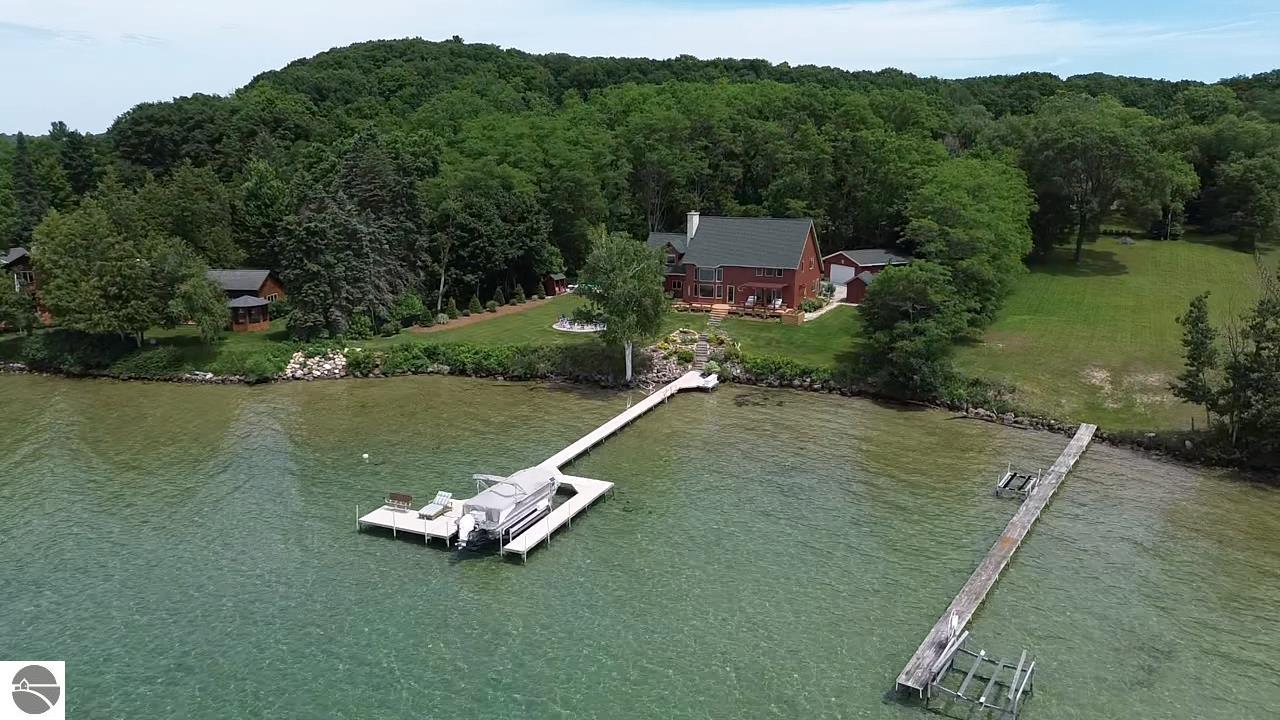 Alden, Michigan, 49612, United States, 4 Bedrooms Bedrooms, ,4 BathroomsBathrooms,Residential,Active,1876862