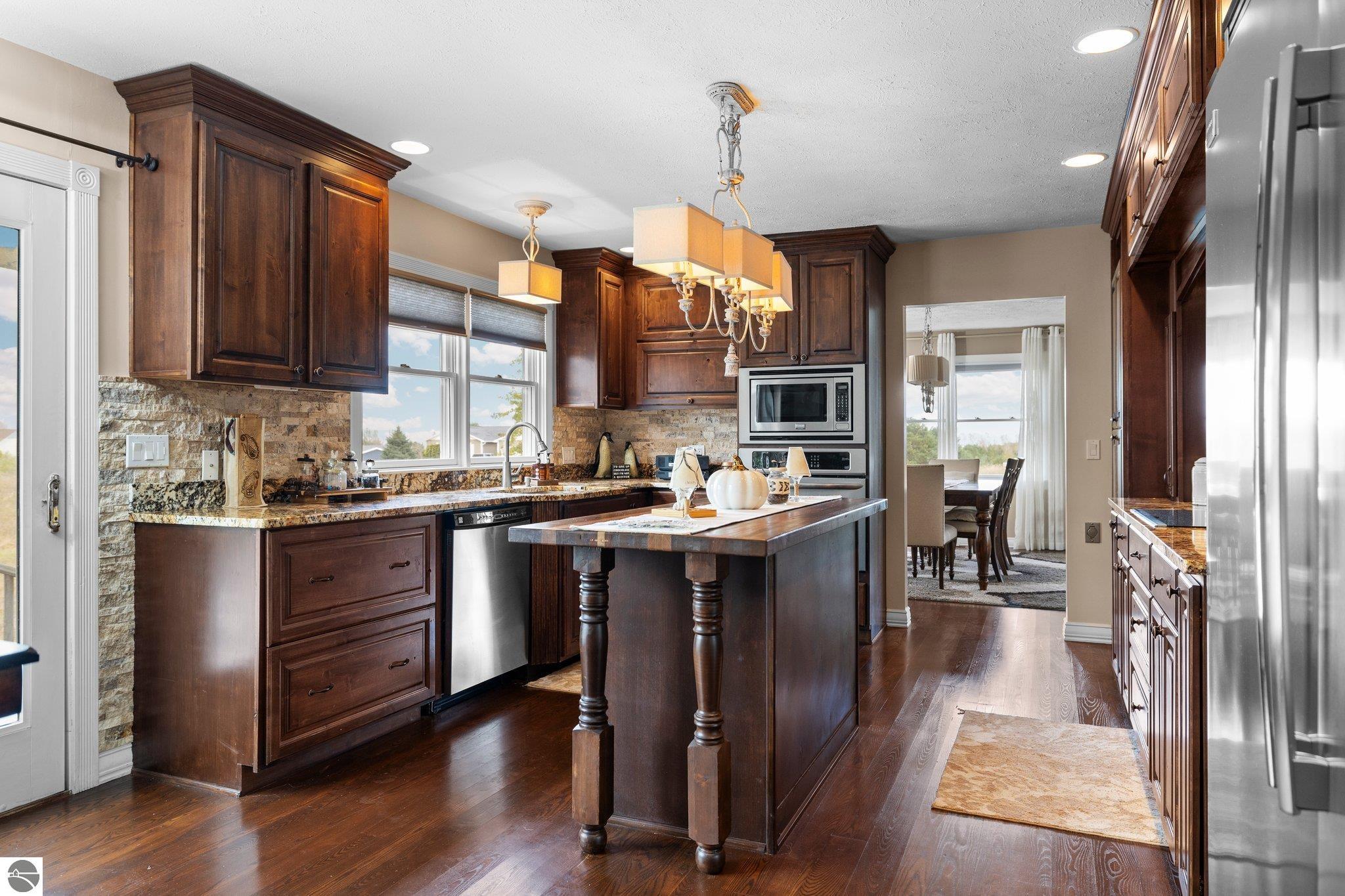 Traverse City, Michigan, 49684, United States, ,5 BathroomsBathrooms,Residential,Active,1831839