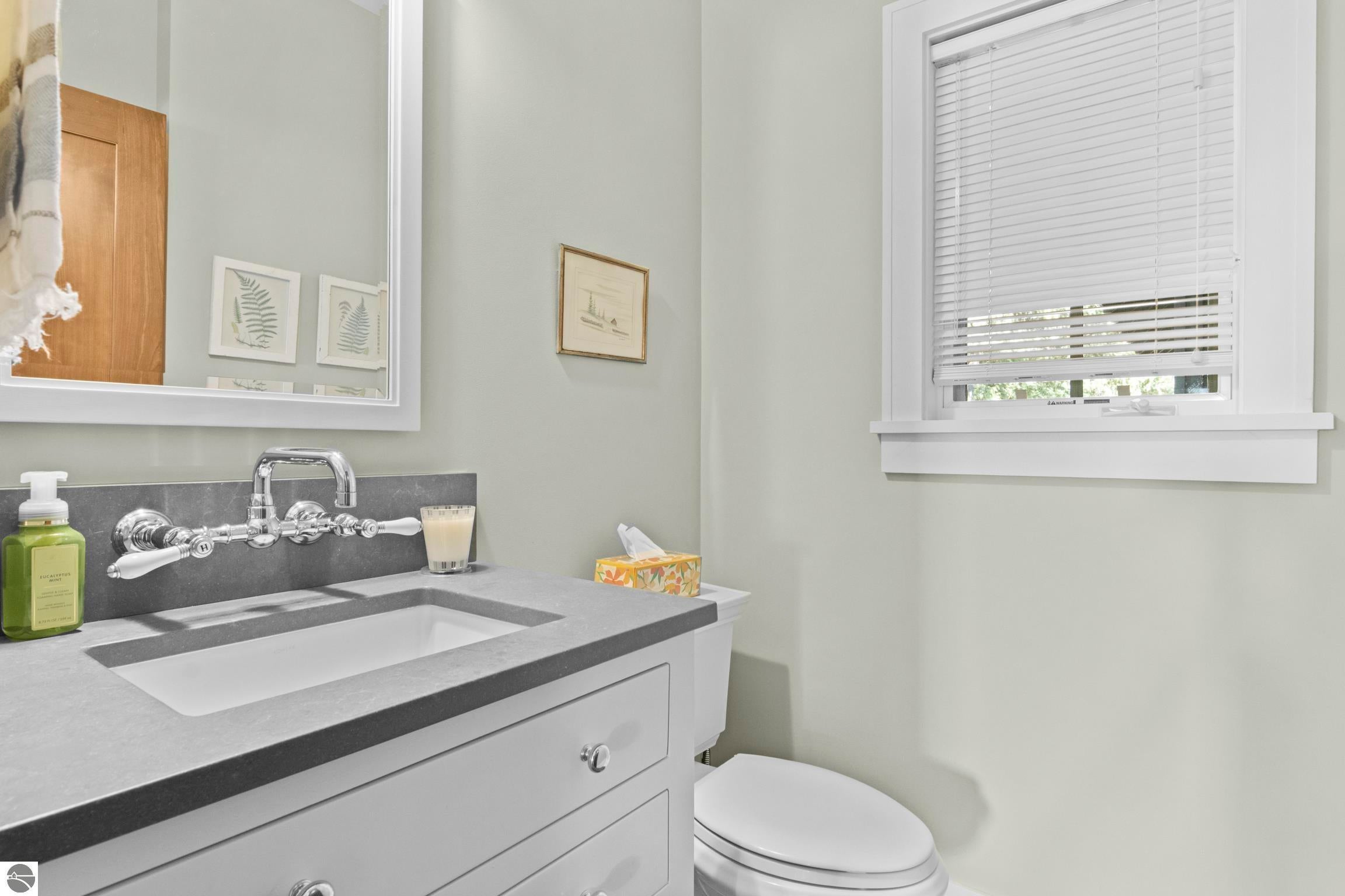 Rapid City, Michigan, 49676, United States, 5 Bedrooms Bedrooms, ,5 BathroomsBathrooms,Residential,Active,1945320