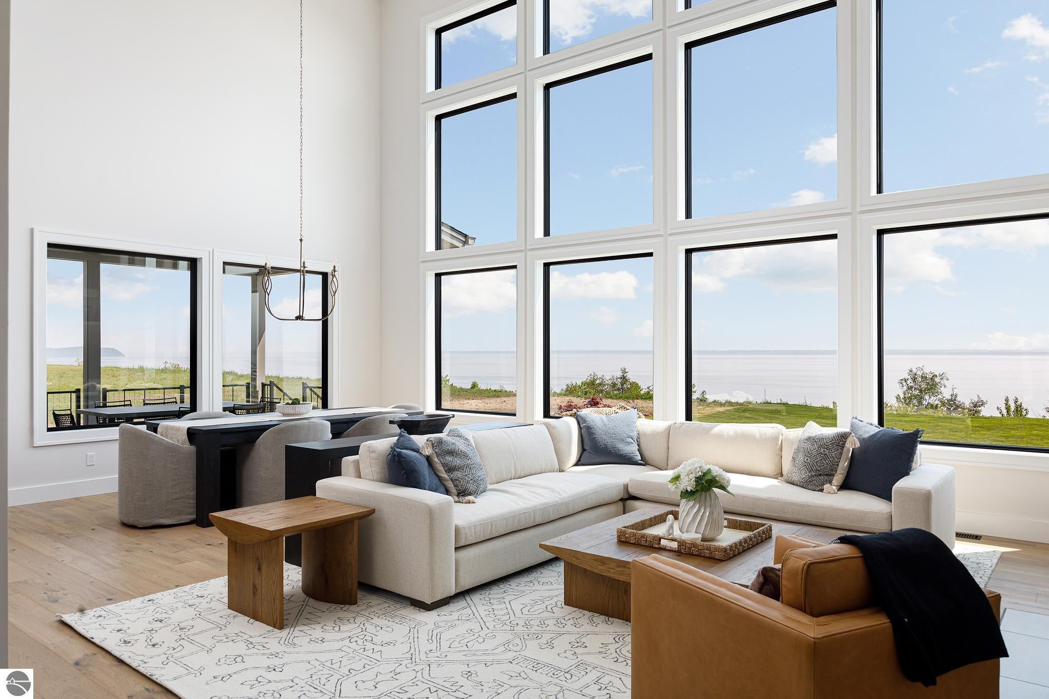 Traverse City, Michigan, 49686, United States, 4 Bedrooms Bedrooms, ,5 BathroomsBathrooms,Residential,Active,1905364