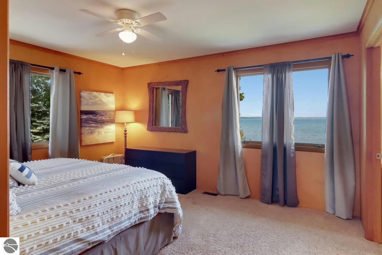 Traverse City, Michigan, 49686, United States, ,4 BathroomsBathrooms,Residential,Active,1769865