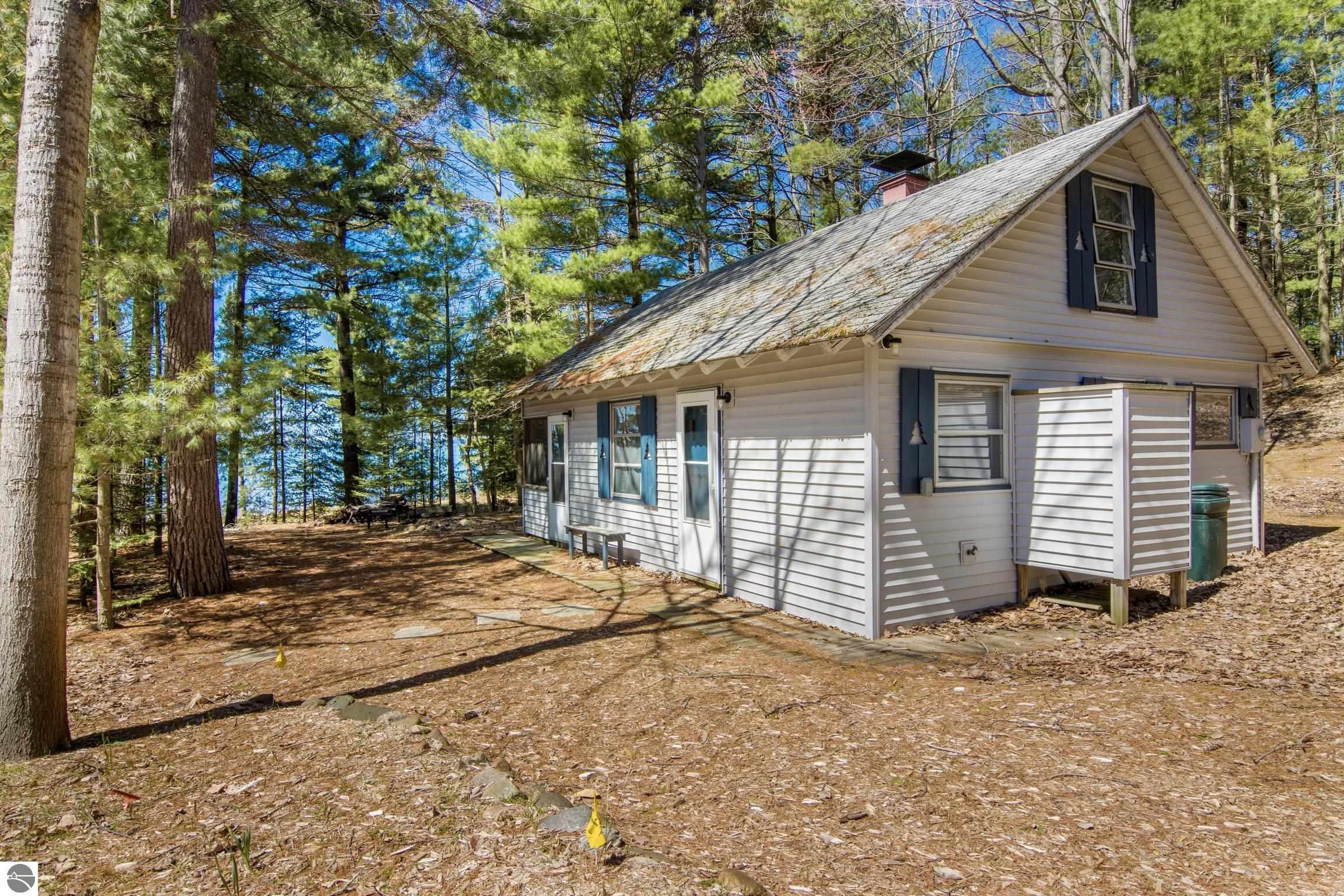Kewadin, Michigan, 49648, United States, 5 Bedrooms Bedrooms, ,6 BathroomsBathrooms,Residential,Active,2032911