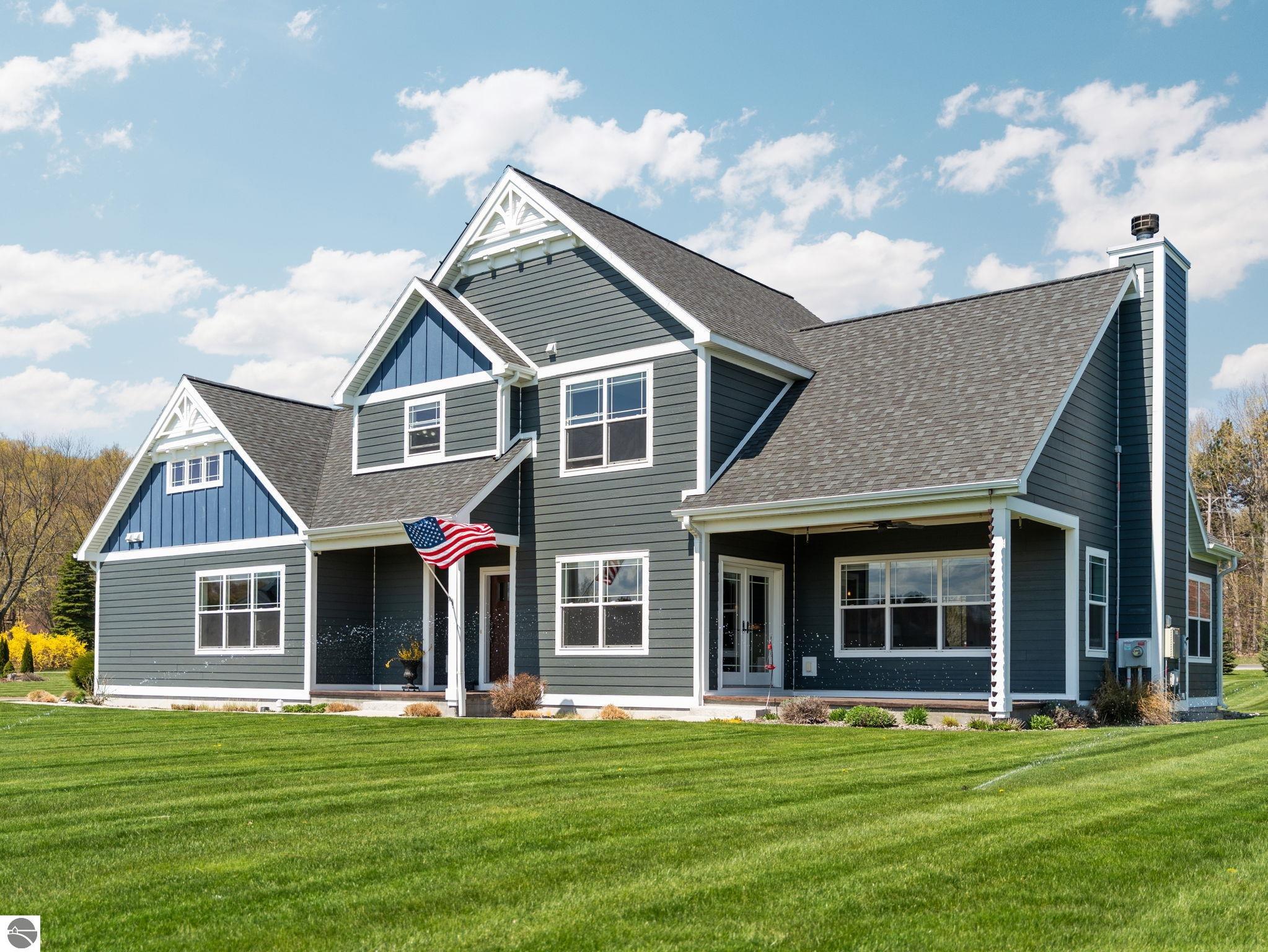 Traverse City, Michigan, 49686, United States, 4 Bedrooms Bedrooms, ,3 BathroomsBathrooms,Residential,Active,2045716
