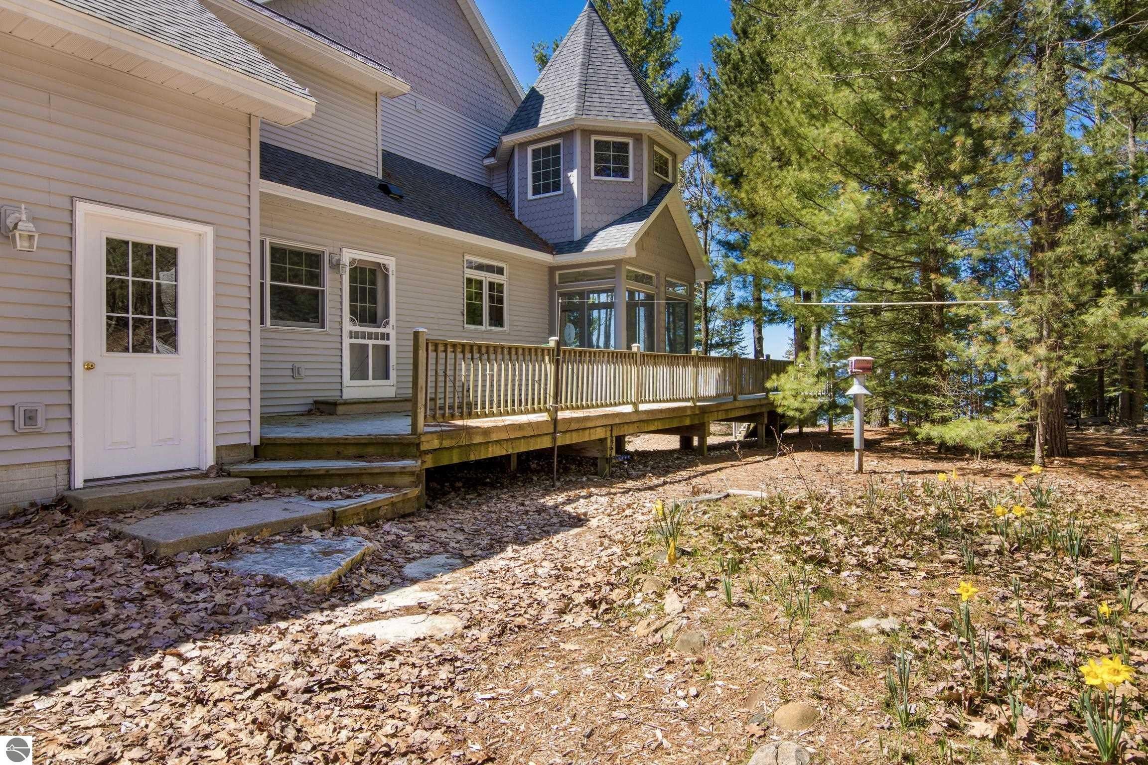 Kewadin, Michigan, 49648, United States, 5 Bedrooms Bedrooms, ,6 BathroomsBathrooms,Residential,Active,2032911