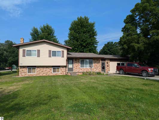 4850 S HURON RD, STANDISH, MI 48658 - Image 1