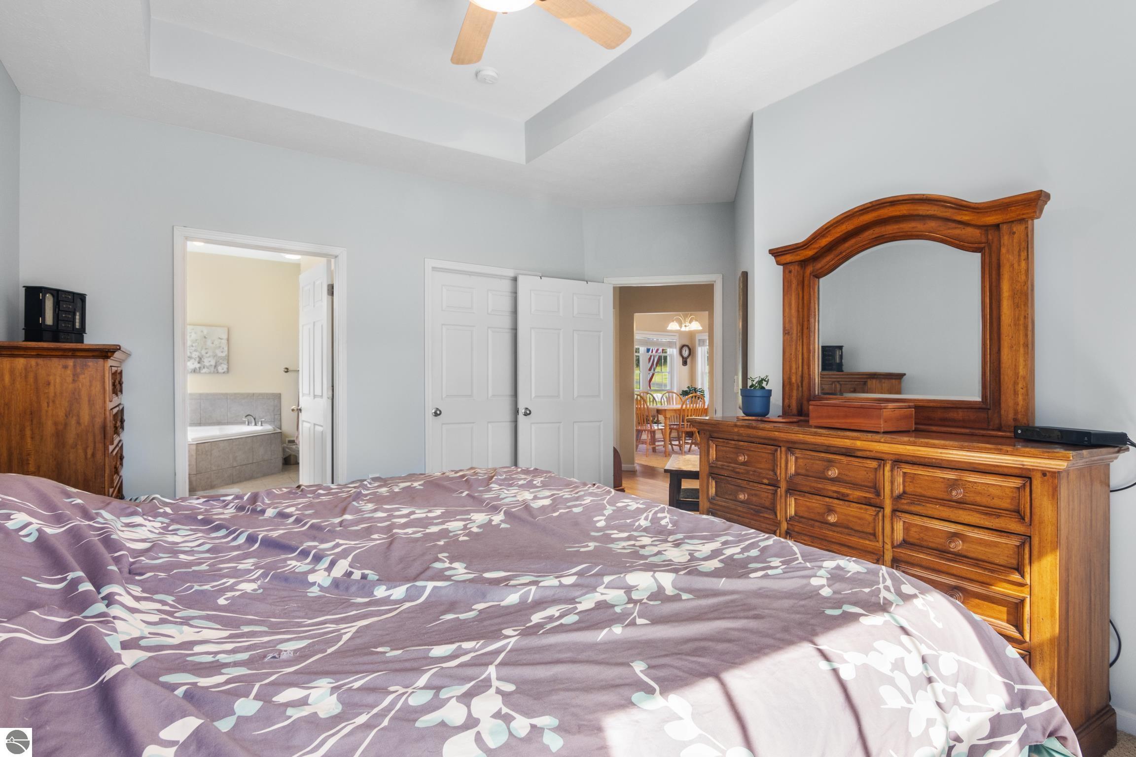 Williamsburg, Michigan, 49690, United States, 3 Bedrooms Bedrooms, ,3 BathroomsBathrooms,Residential,Active,1945241