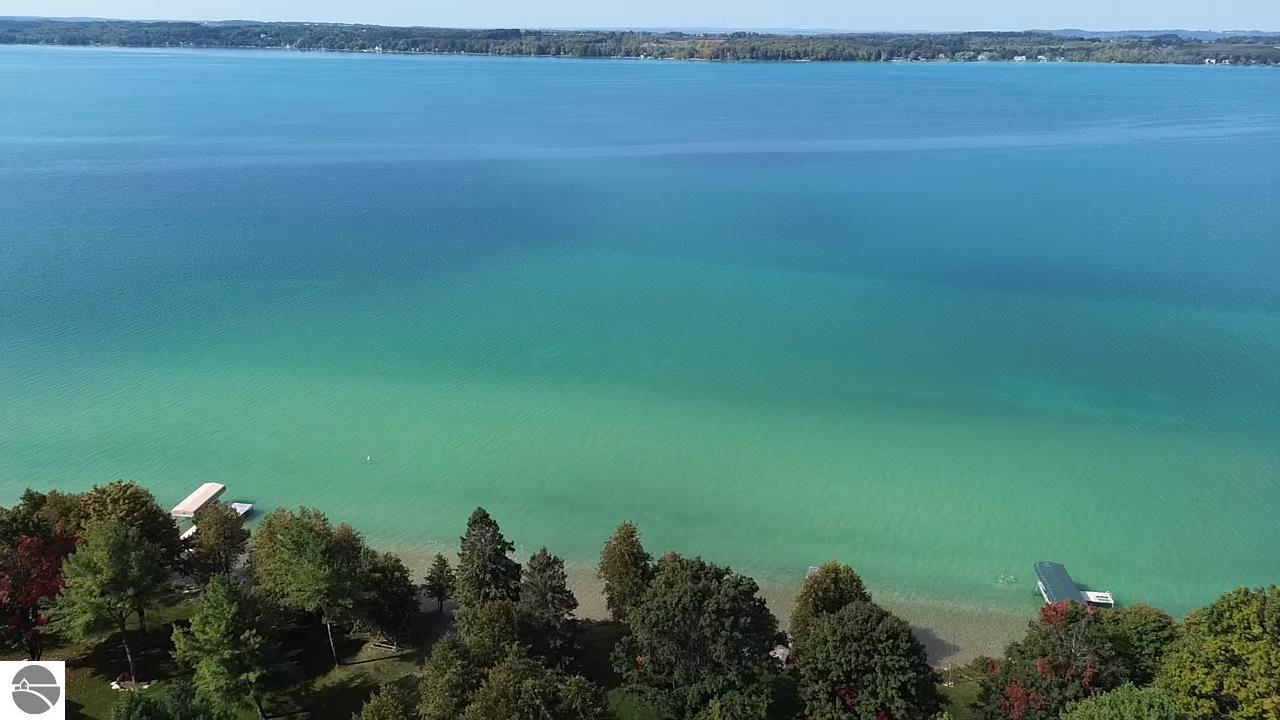 Rapid City, Michigan, 49676, United States, 5 Bedrooms Bedrooms, ,5 BathroomsBathrooms,Residential,Active,1945320