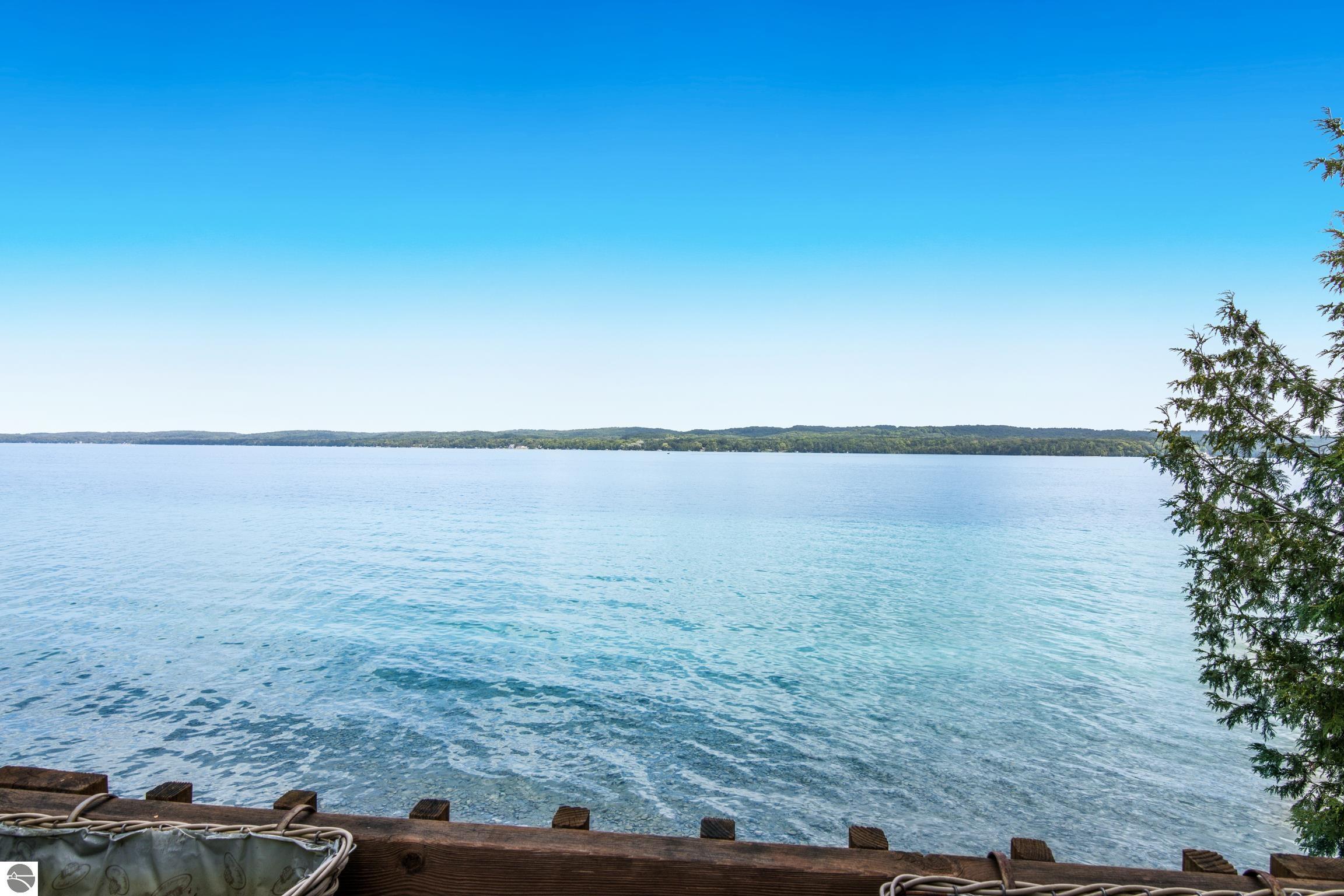 Kewadin, Michigan, 49648, United States, 4 Bedrooms Bedrooms, ,2 BathroomsBathrooms,Residential,Active,1904686