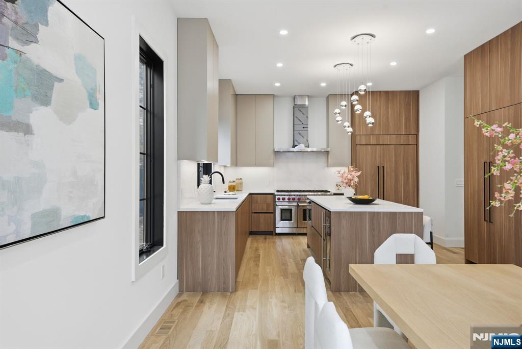 Demarest, New Jersey, 07627, United States, 4 Bedrooms Bedrooms, ,5 BathroomsBathrooms,Residential,Active,2008353