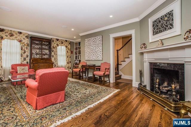 Tenafly, New Jersey, 07670, United States, 4 Bedrooms Bedrooms, ,4 BathroomsBathrooms,Residential,Active,2010150