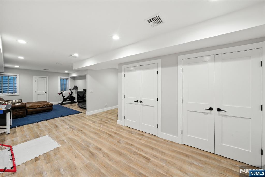Cresskill, New Jersey, 07626, United States, 5 Bedrooms Bedrooms, ,5 BathroomsBathrooms,Residential,Active,1929433