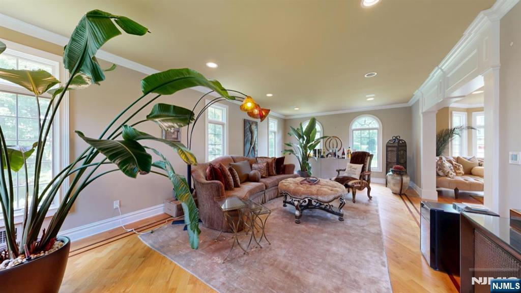 West Orange, New Jersey, 07052, United States, 5 Bedrooms Bedrooms, ,5 BathroomsBathrooms,Residential,Active,1905470