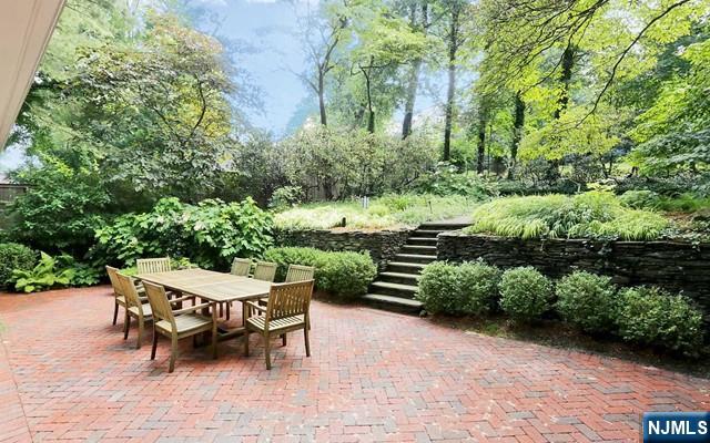 Tenafly, New Jersey, 07670, United States, 4 Bedrooms Bedrooms, ,4 BathroomsBathrooms,Residential,Active,2010150