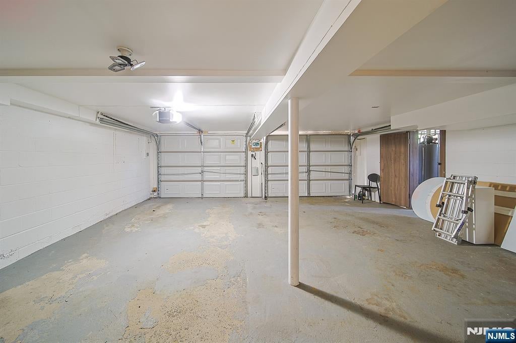 Warren, New Jersey, 07059, United States, 3 Bedrooms Bedrooms, ,5 BathroomsBathrooms,Residential,Active,1965824