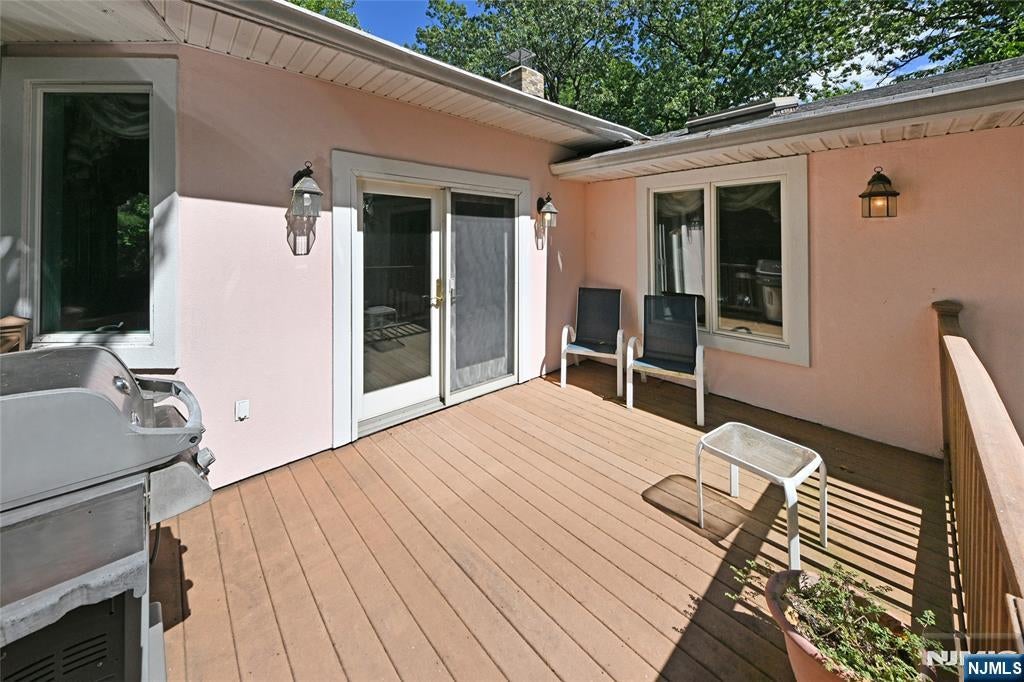 Englewood Cliffs, New Jersey, 07632, United States, 5 Bedrooms Bedrooms, ,4 BathroomsBathrooms,Residential,Active,1929465