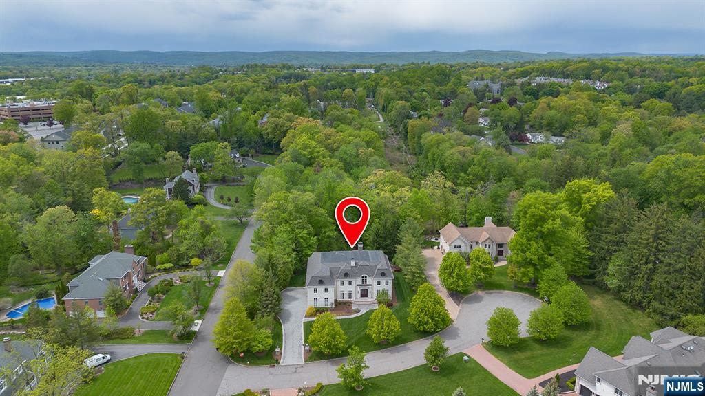 Upper Saddle River, New Jersey, 07458, United States, 6 Bedrooms Bedrooms, ,7 BathroomsBathrooms,Residential,Active,2045761
