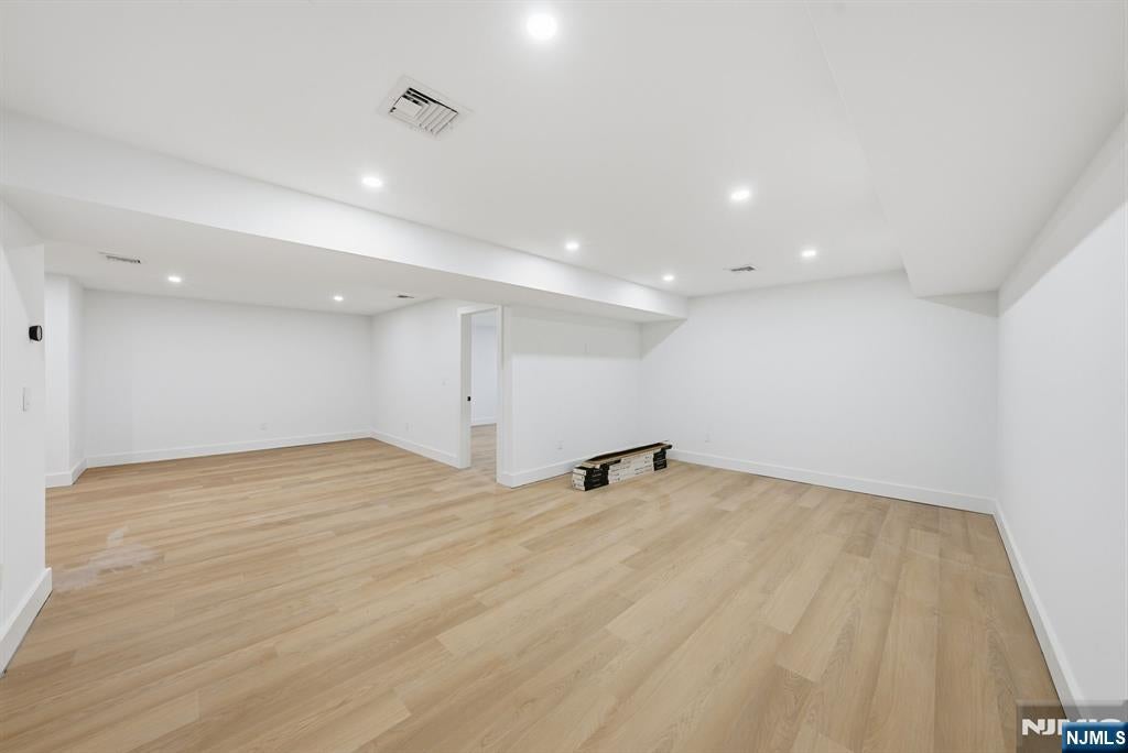 Demarest, New Jersey, 07627, United States, 4 Bedrooms Bedrooms, ,5 BathroomsBathrooms,Residential,Active,2008296