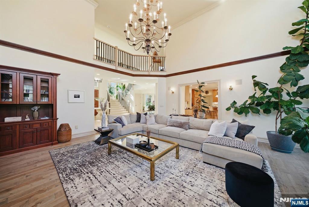 Tenafly, New Jersey, 07670, United States, 6 Bedrooms Bedrooms, ,7 BathroomsBathrooms,Residential,Active,2043827