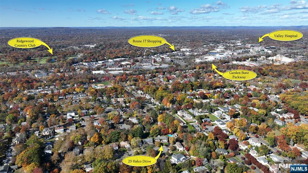 Paramus, New Jersey, 07652, United States, 4 Bedrooms Bedrooms, ,6 BathroomsBathrooms,Residential,Active,1990037