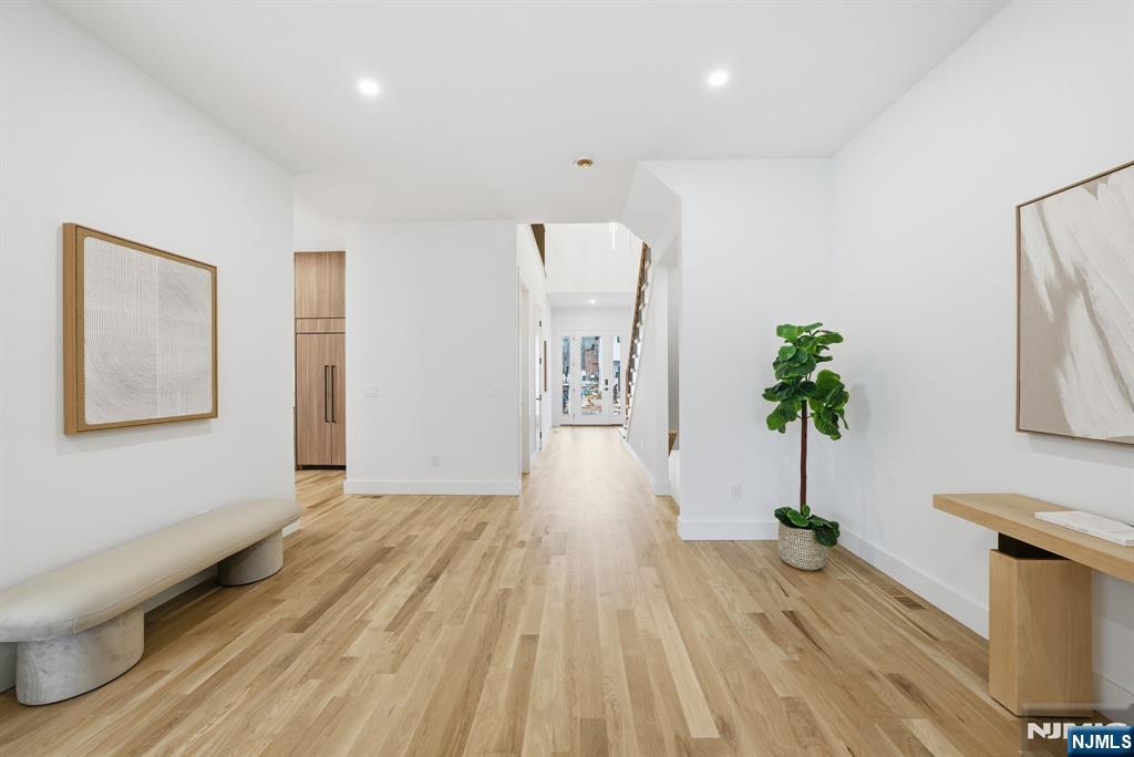 Demarest, New Jersey, 07627, United States, 4 Bedrooms Bedrooms, ,5 BathroomsBathrooms,Residential,Active,1997574