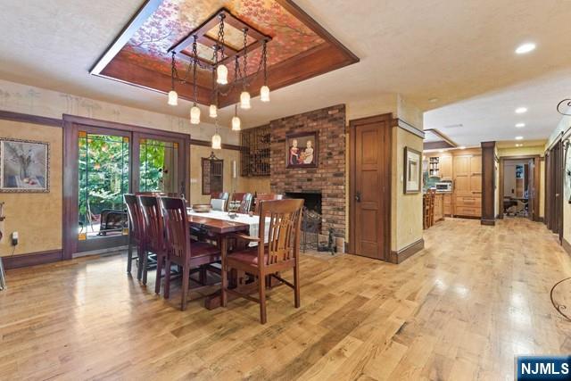 Mahwah, New Jersey, 07430, United States, 4 Bedrooms Bedrooms, ,4 BathroomsBathrooms,Residential,Pending,1993641