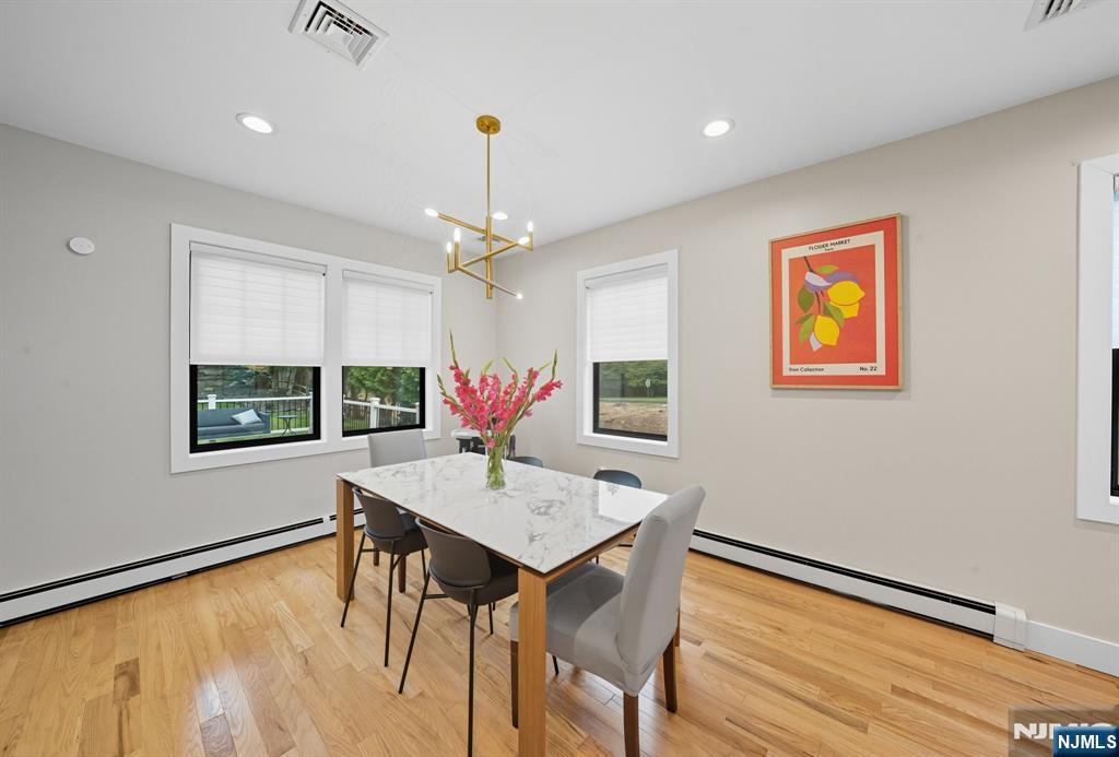 Tenafly, New Jersey, 07670, United States, 5 Bedrooms Bedrooms, ,4 BathroomsBathrooms,Residential,Active,1943831