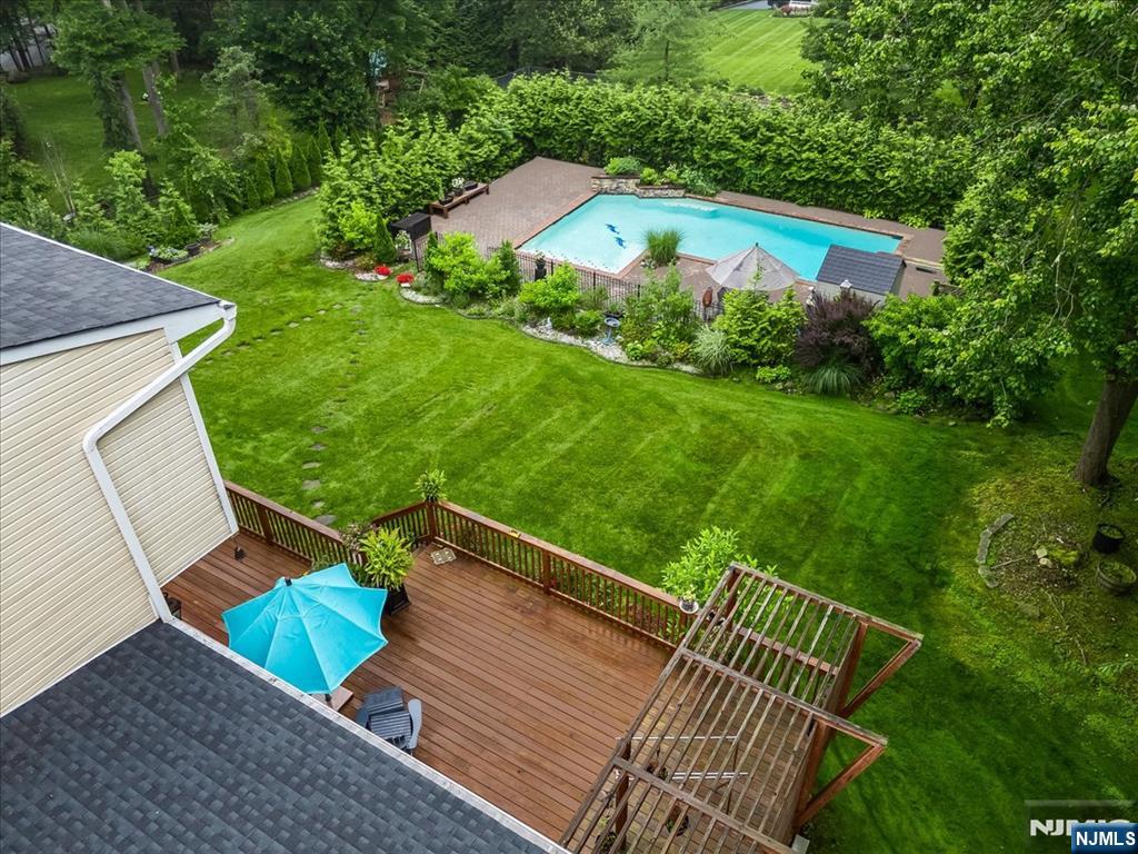 Upper Saddle River, New Jersey, 07458, United States, 4 Bedrooms Bedrooms, ,5 BathroomsBathrooms,Residential,Active,1964462