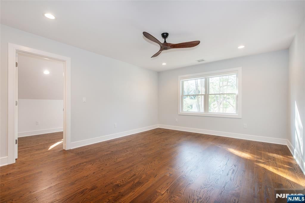 Demarest, New Jersey, 07627, United States, 5 Bedrooms Bedrooms, ,7 BathroomsBathrooms,Residential,Active,2037533